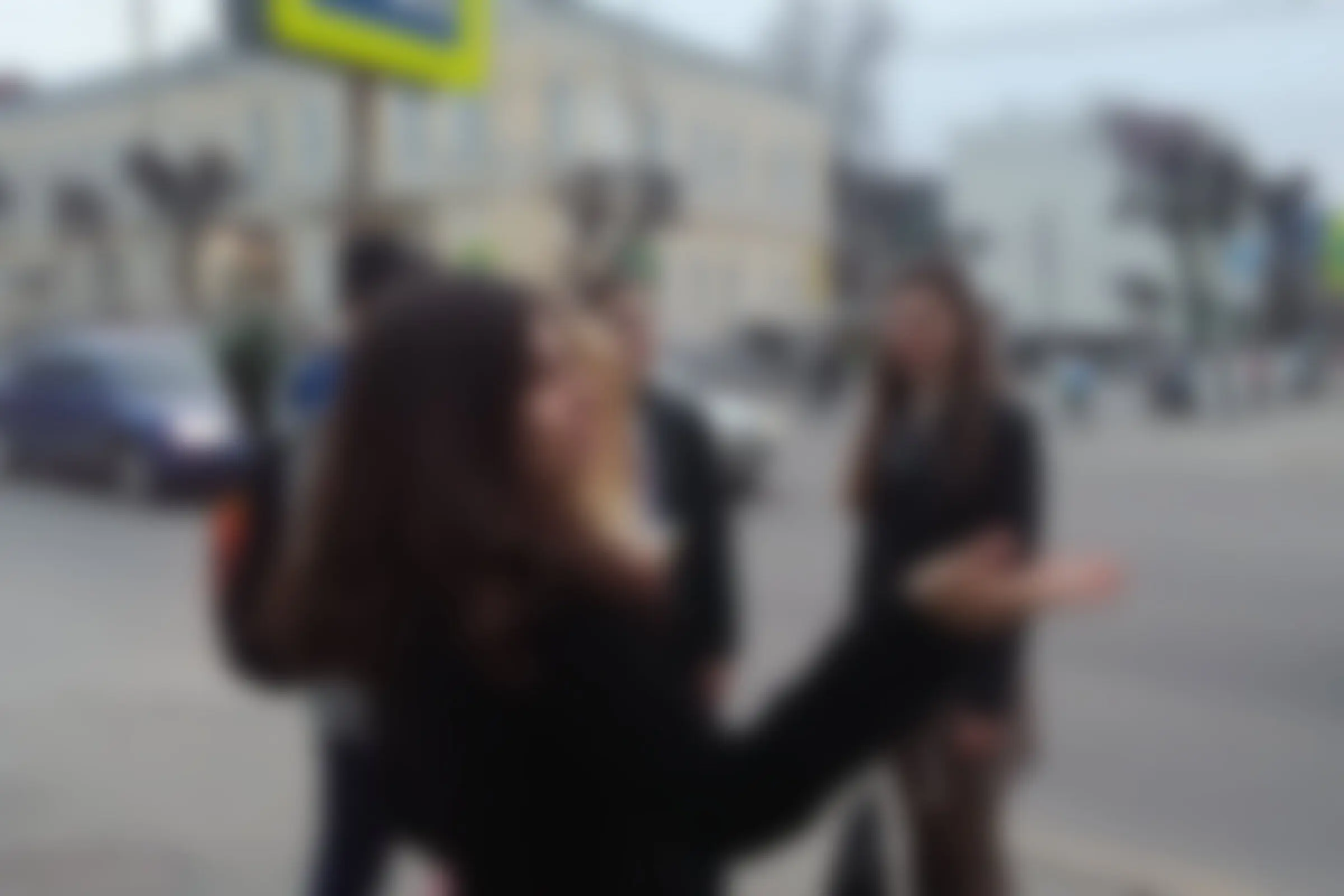 Откройте двери в мир квестов!